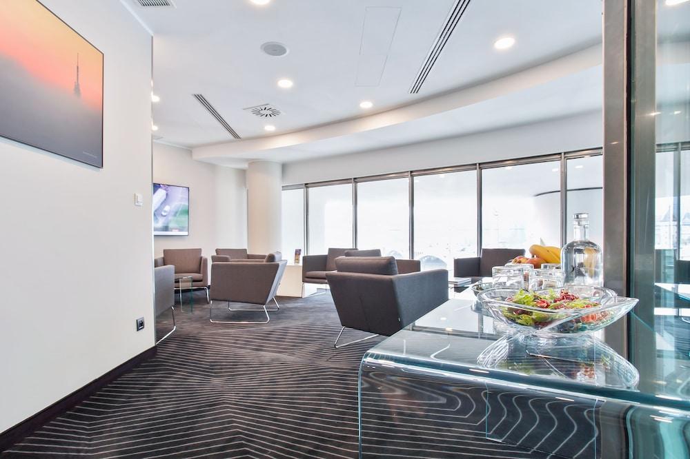 Dancing House – Tančící dům hotel