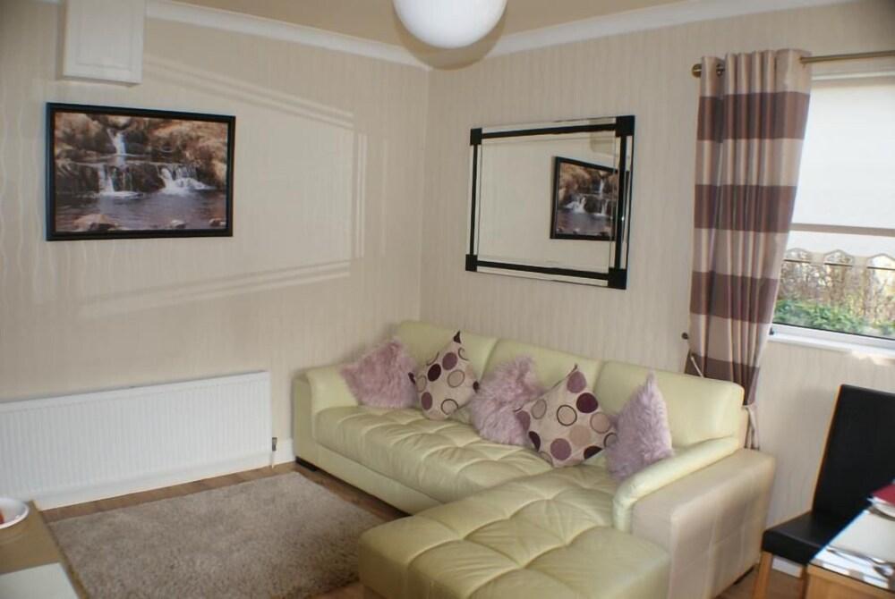 Eske Villa Bed & Breakfast