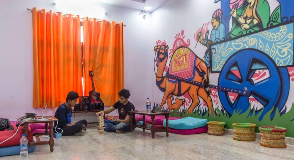 Backpacker Panda Lake Fateh Sagar Udaipur