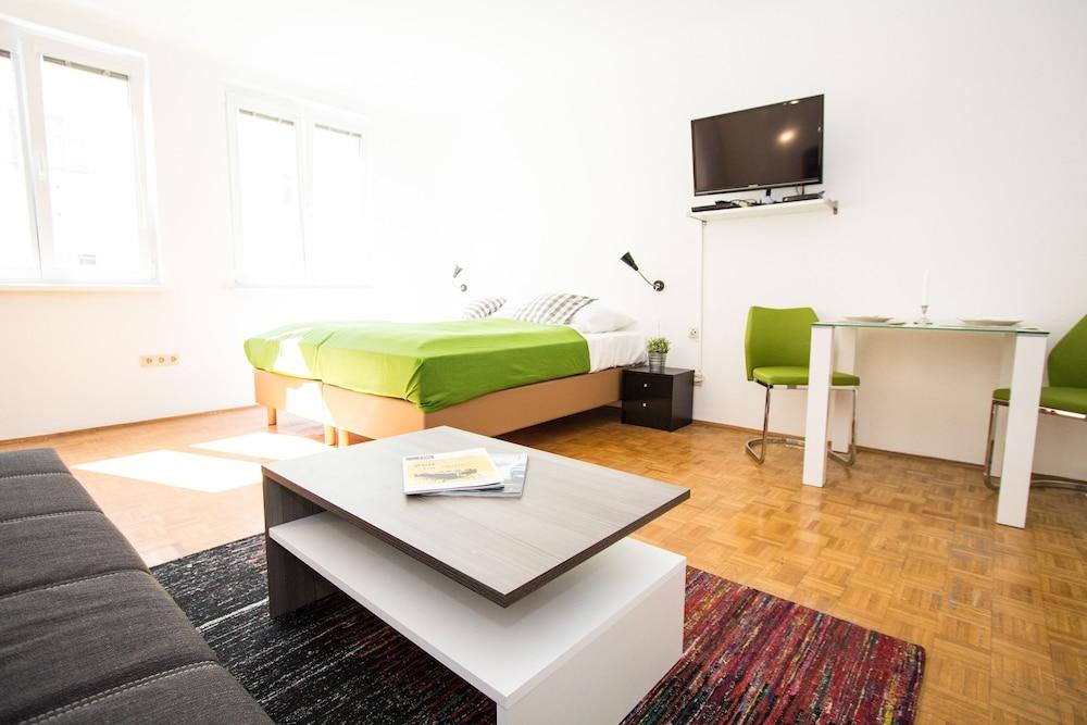 CheckVienna Apartment Jenullgasse