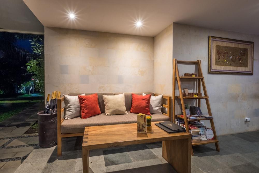 Purana Boutique Resort