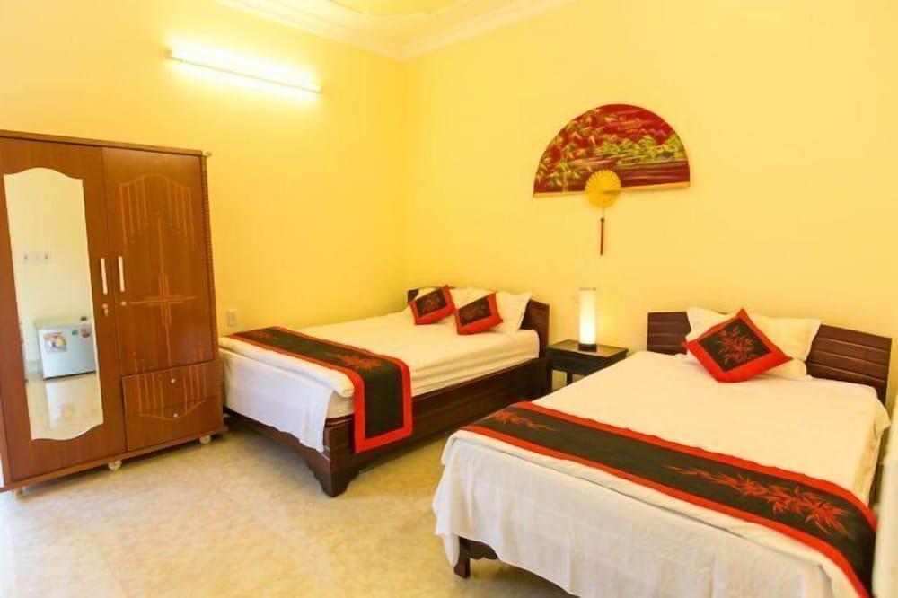 Strawberry Garden Homestay