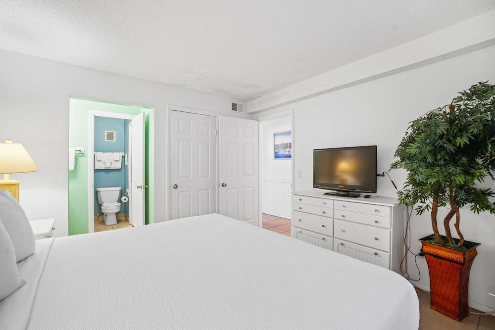 Summit Beach Resort by Panhandle Getaways