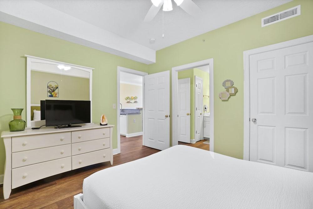 Emerald Isle Beach Resort by Panhandle Getaways