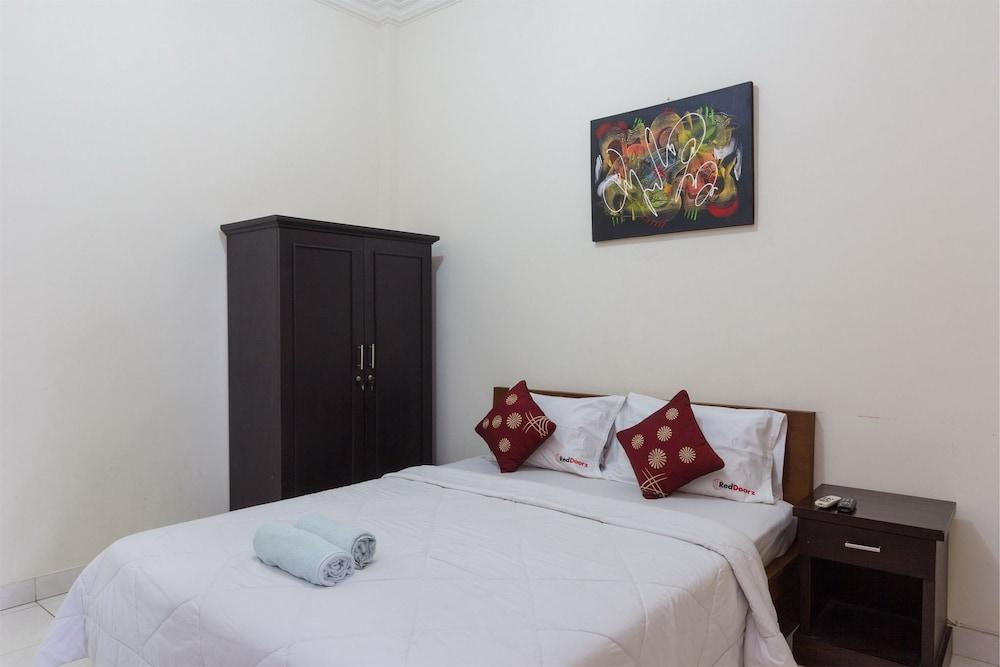 RedDoorz @ Kubu Anyar 3