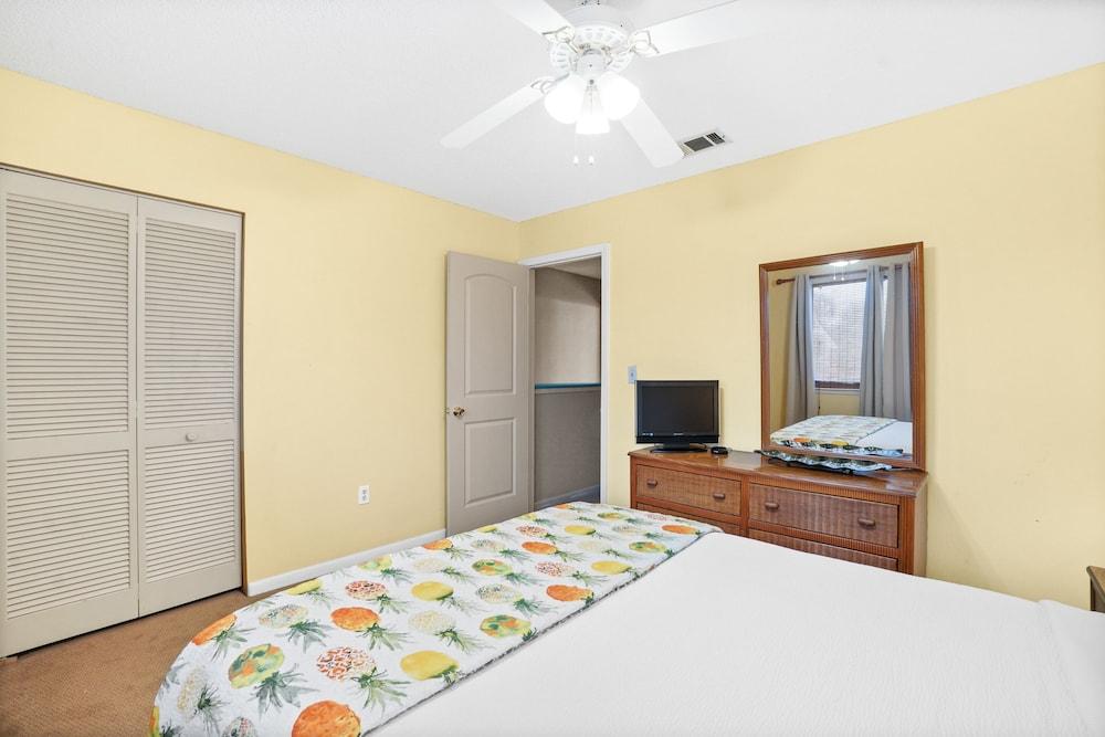 Portside Resort by Panhandle Getaways