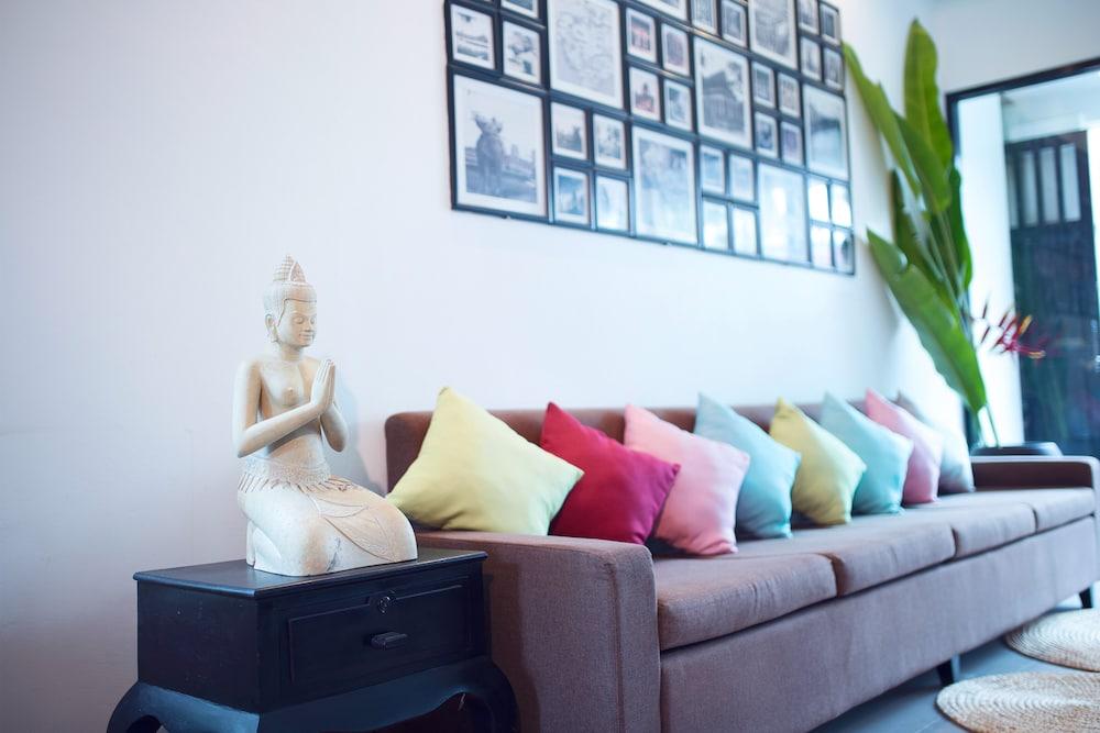 Ladear Privilege Rooms