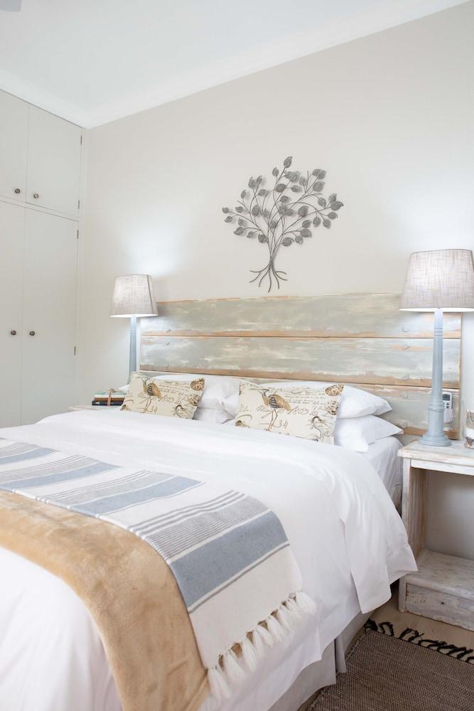 Theebos Anneline's Self Catering Apartments