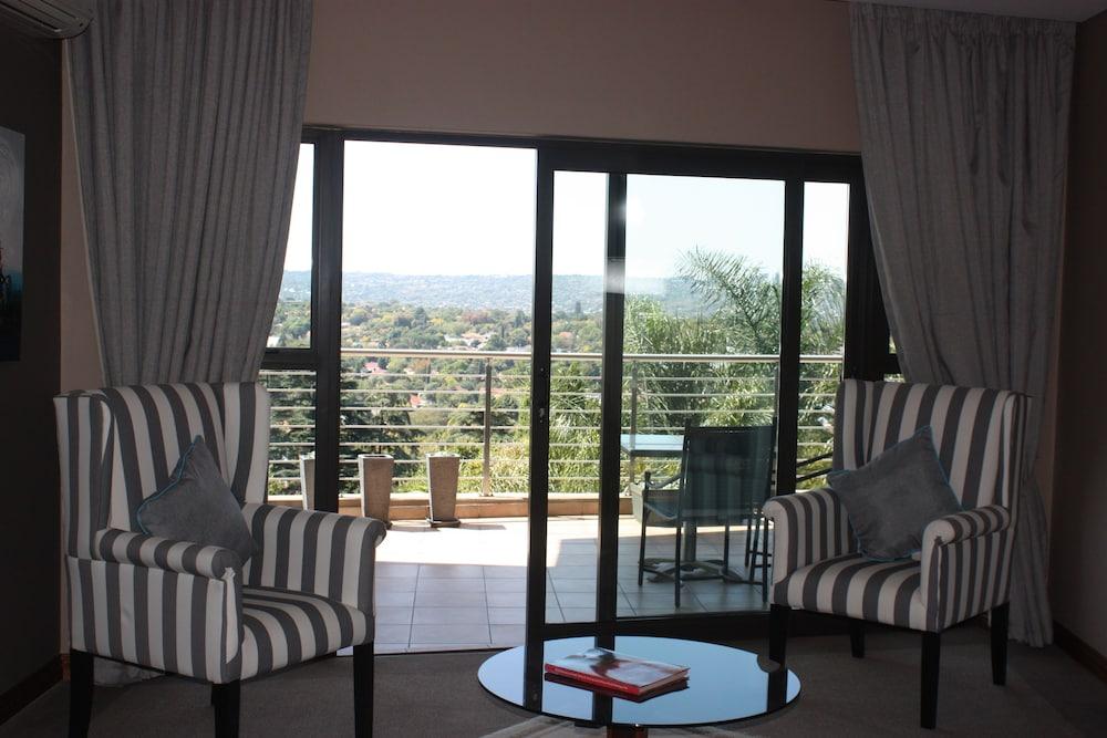 Over The Moon Guesthouse