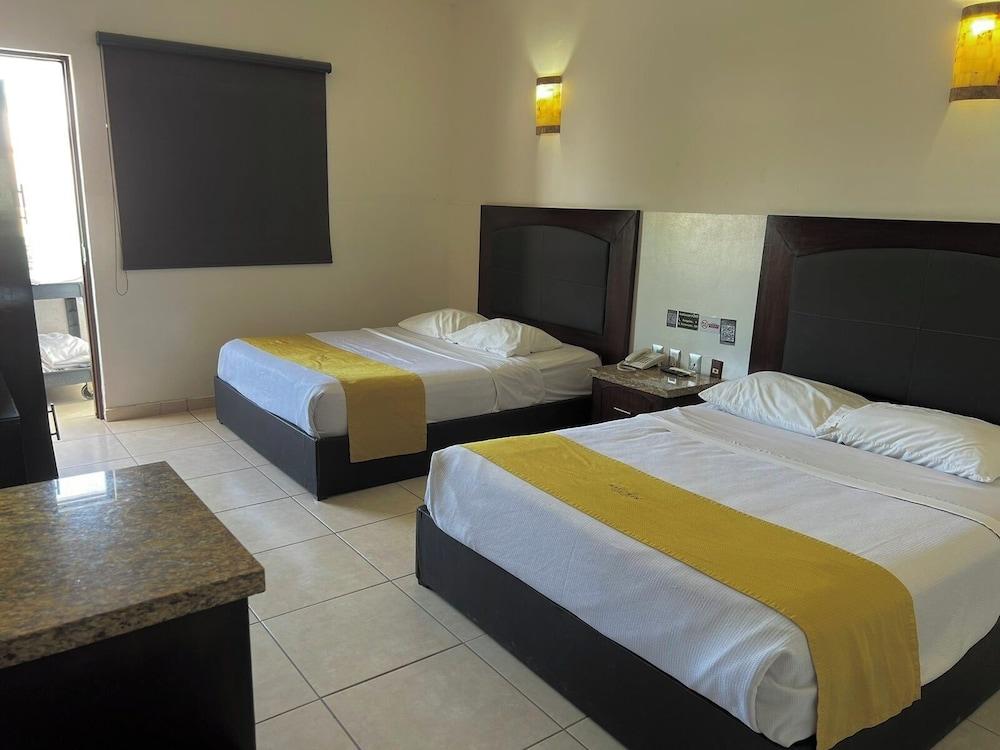 Hotel Maioris Guadalajara