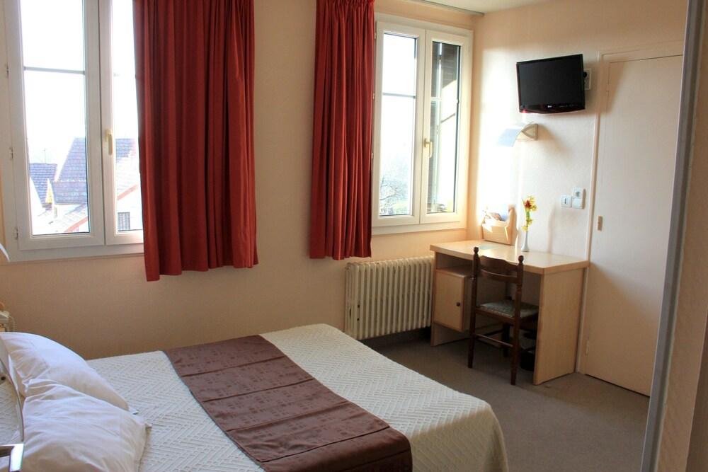 Hôtel Restaurant Les Charmilles