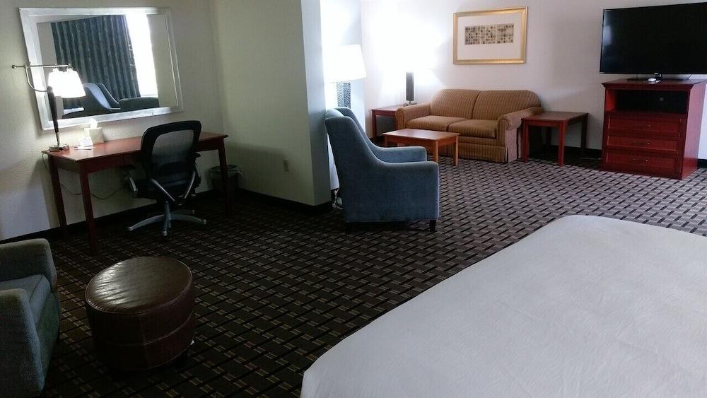 Motel 6 Hastings, NE