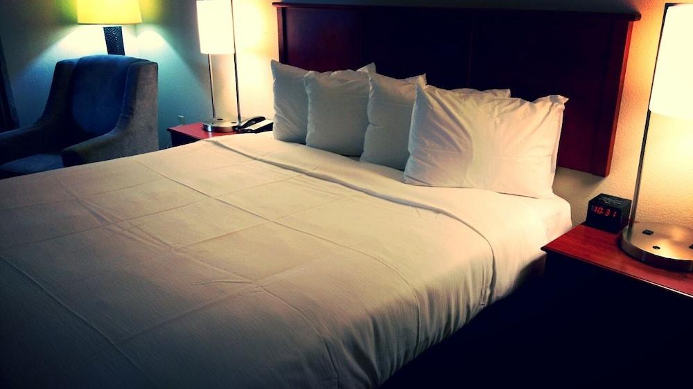 Motel 6 Hastings, NE