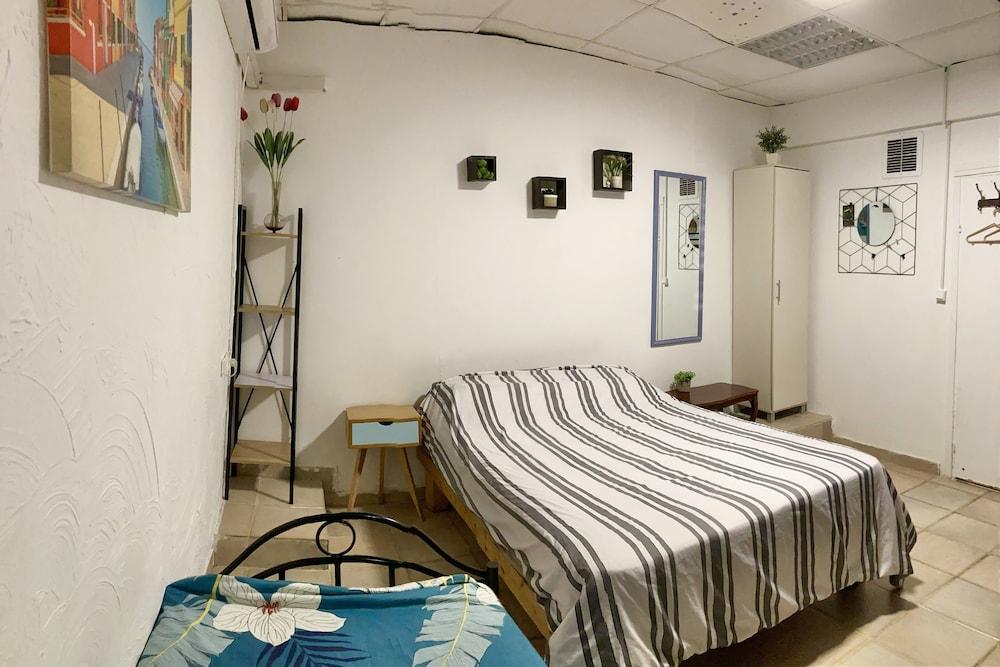 Dotan's Boutique Guesthouse By The Beach