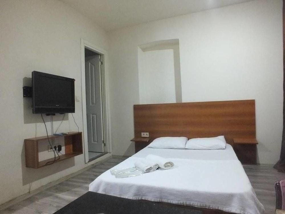 Pera Suites & Studios