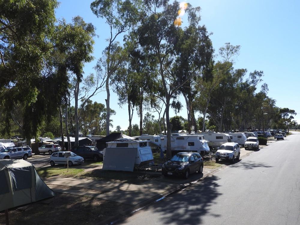 Victoria Lake Holiday Park