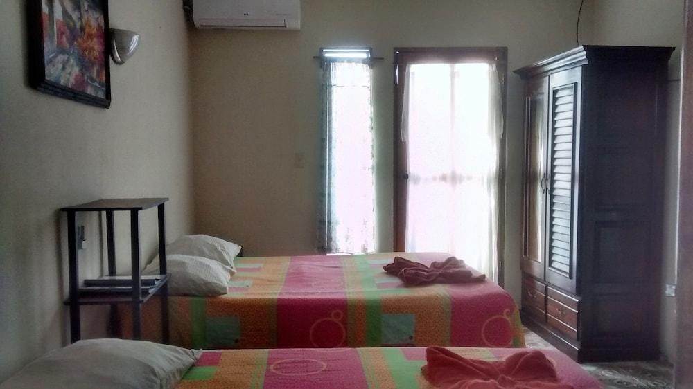 Hotel La Casa Del Lacandon