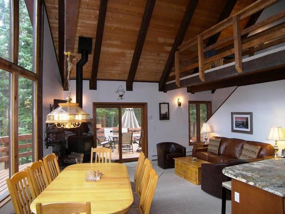 The Rendezvous 3 Bed 2 Bath