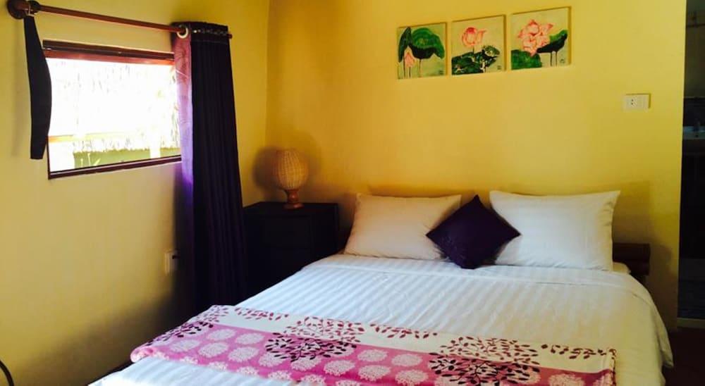 Ninila Fruit Farm Bungalow