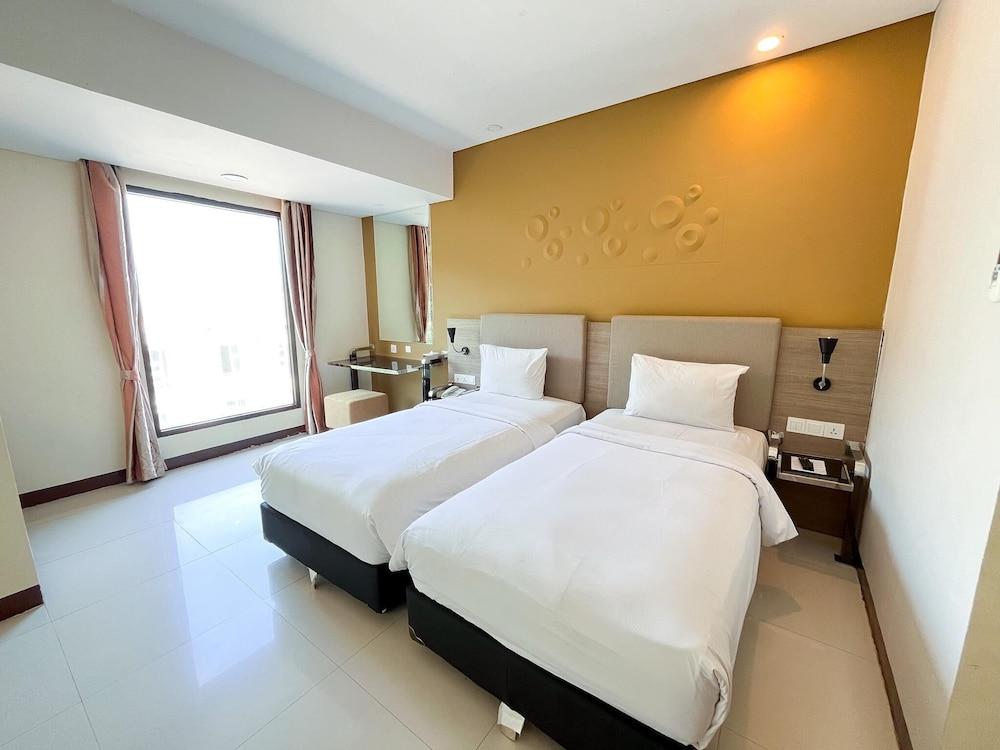 Verse Hotel Cirebon