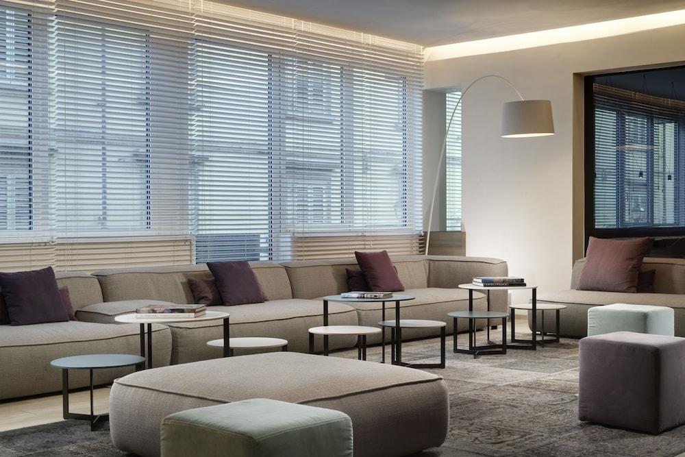 Glance Hotel In Florence