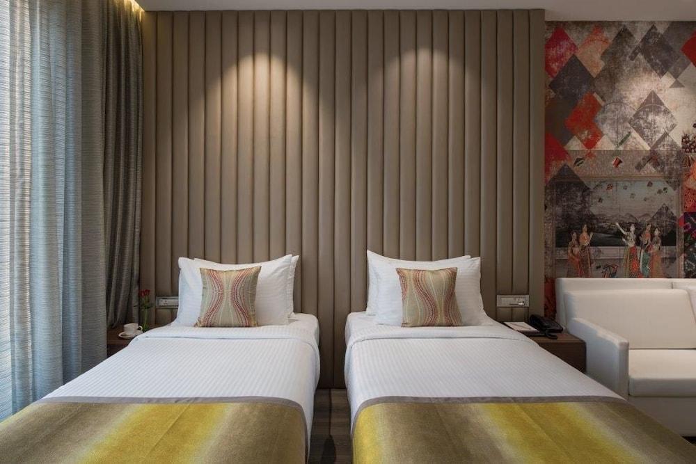 Eastin Residences Vadodara