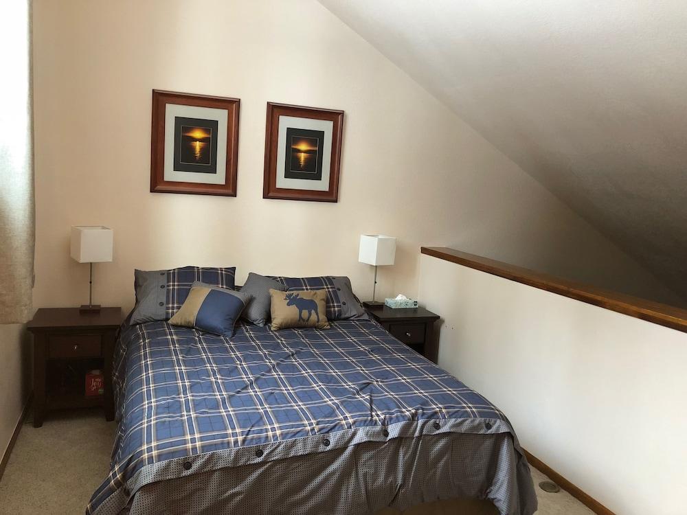 Buffalo Ridge 2 Bed Loft