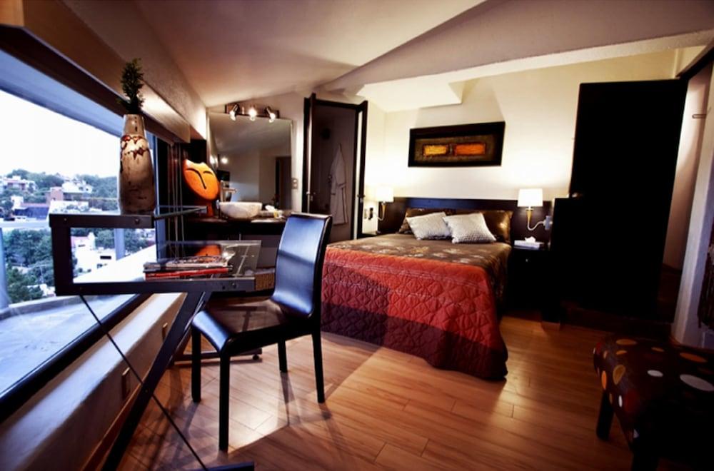 Aztic Hotel & Suites Ejecutivas