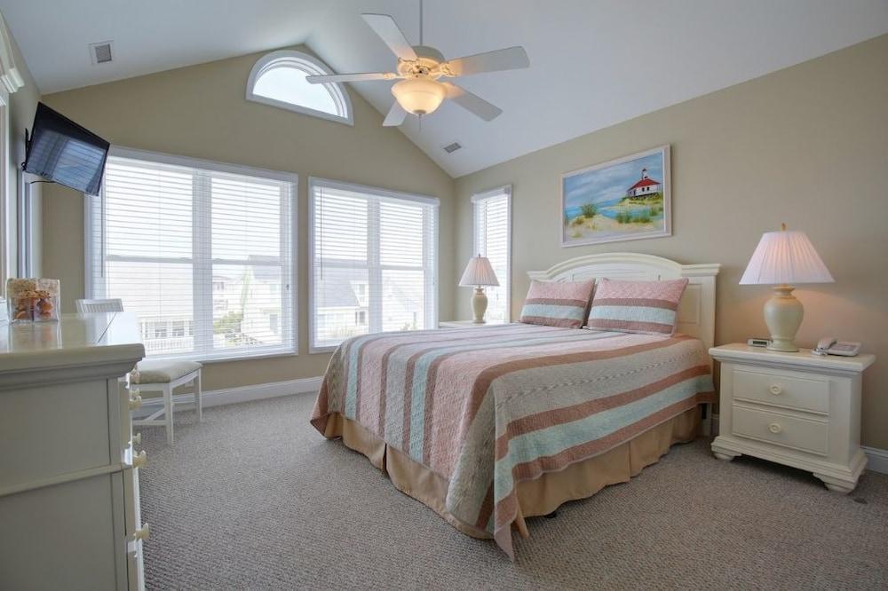 Daydreamin' - 4 Br Home