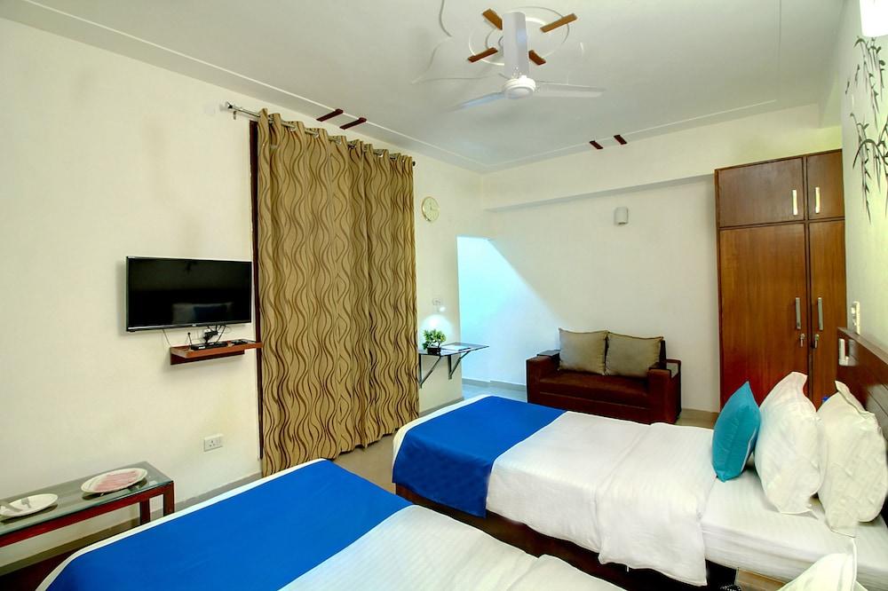 Hotel Staayz Premium