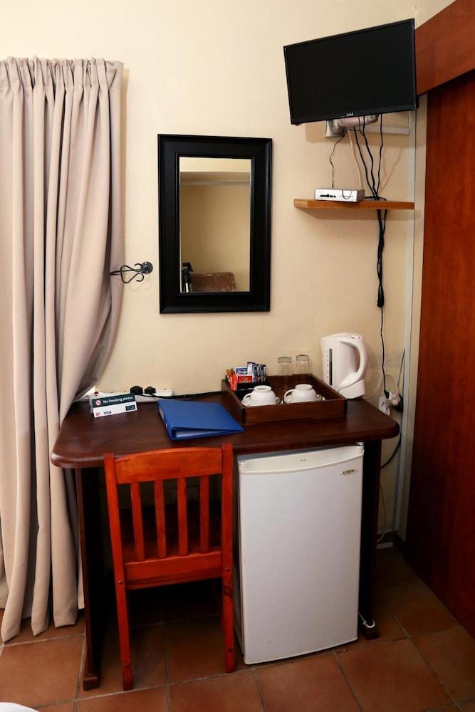 Morulana Guest House