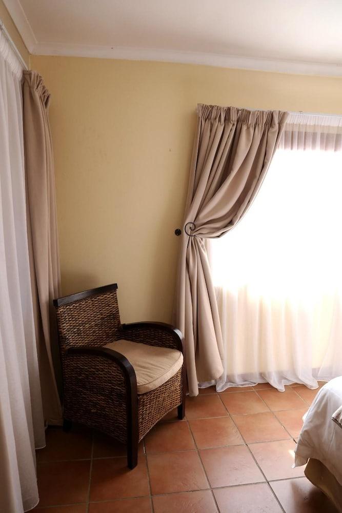 Morulana Guest House