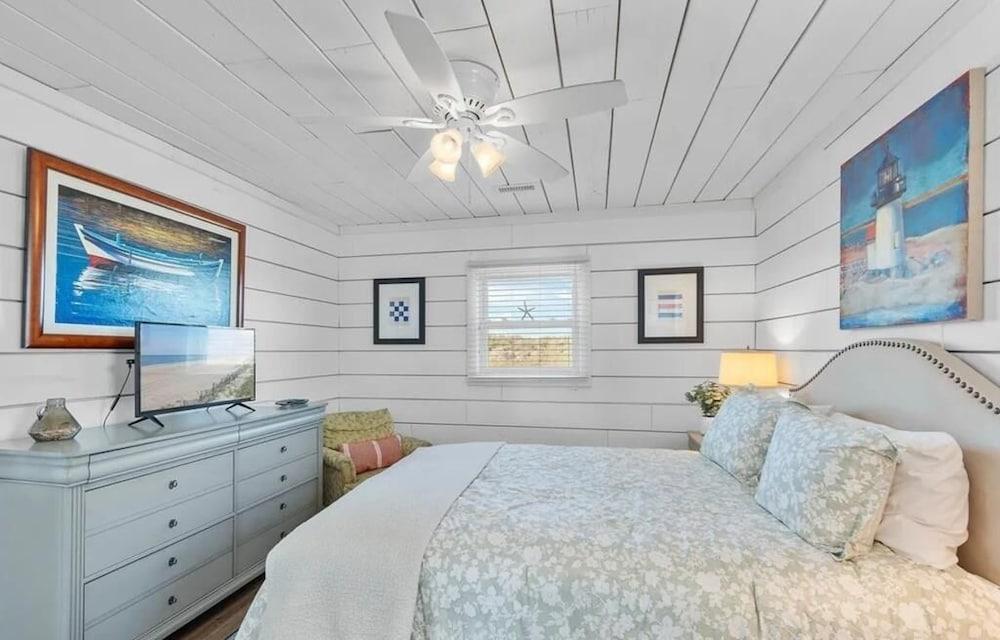 Magnolia Cottage - 3 Br Home