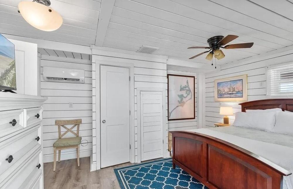 Magnolia Cottage - 3 Br Home