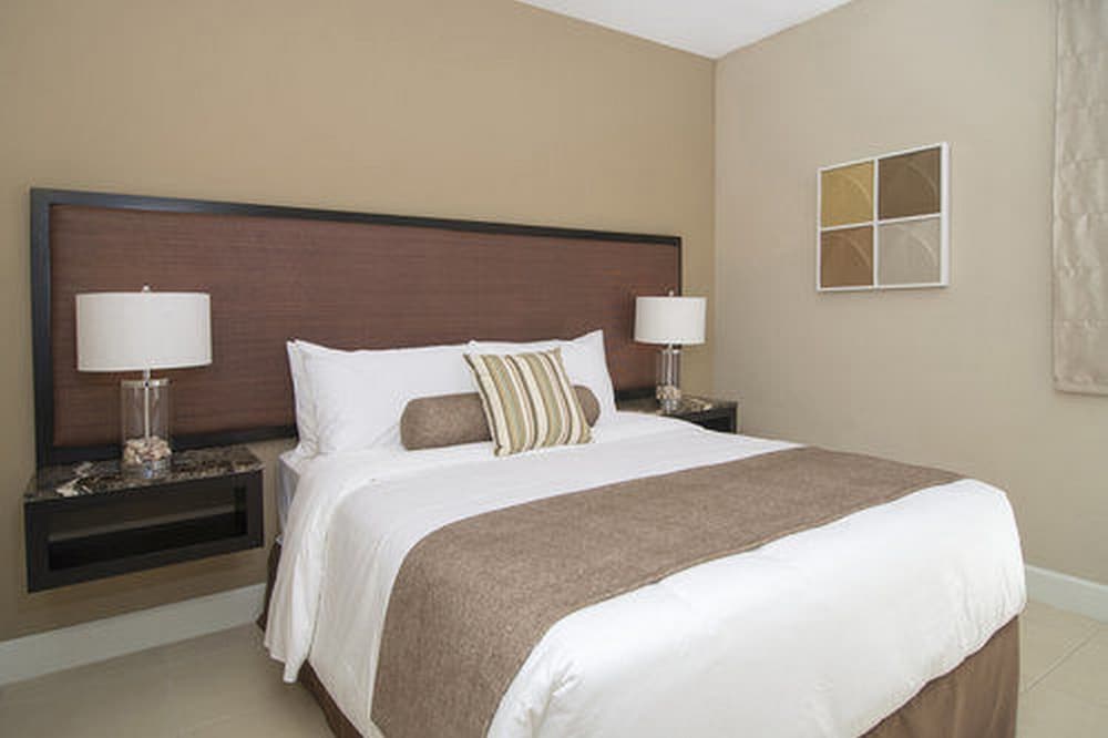 Coco Breeze Residence