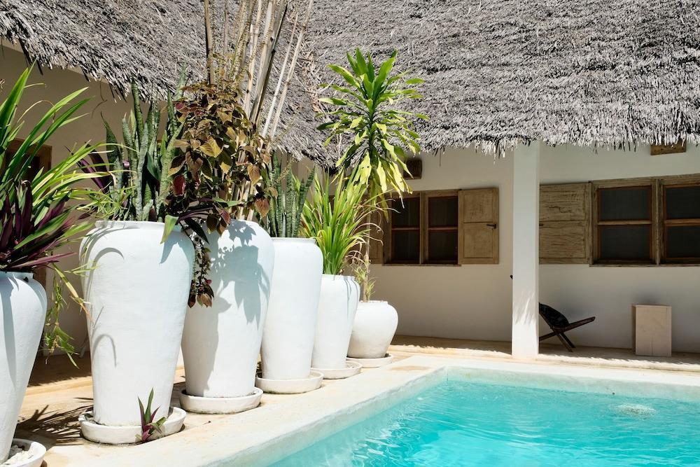 Sharazād Boutique Hotel