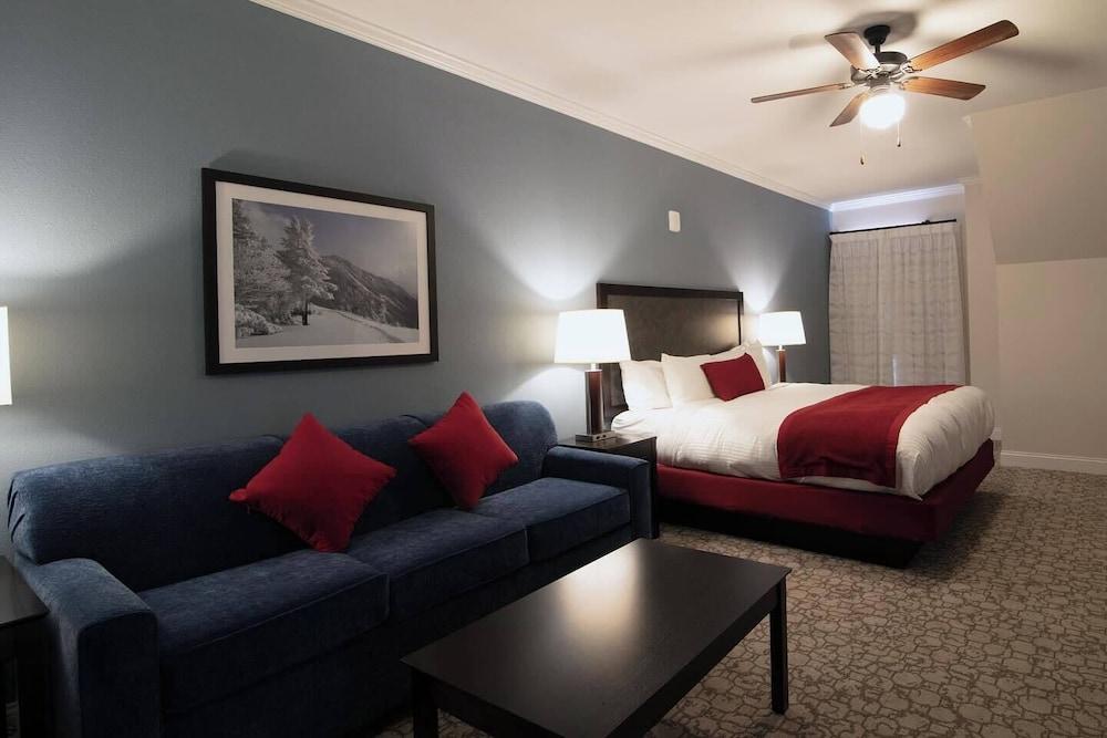 RiverWalk Resort at Loon Mountain