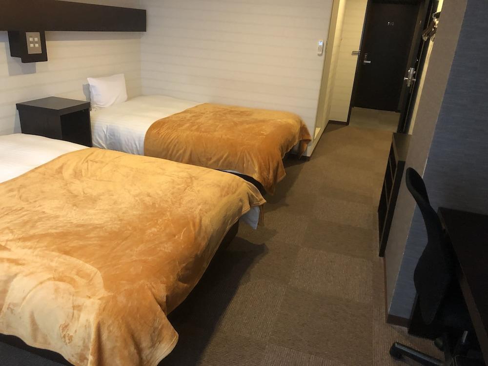 Green Rich Hotel Hamada Ekimae Artificial Hot Spring Futamata Yunohana