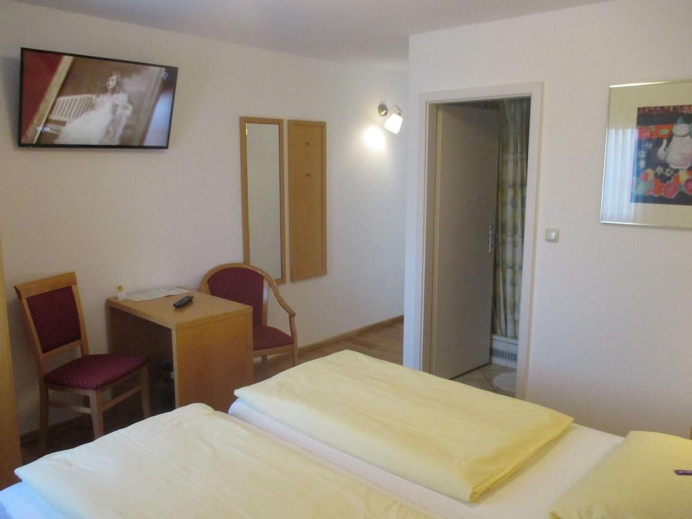 Hotel Weinhaus Selmigkeit