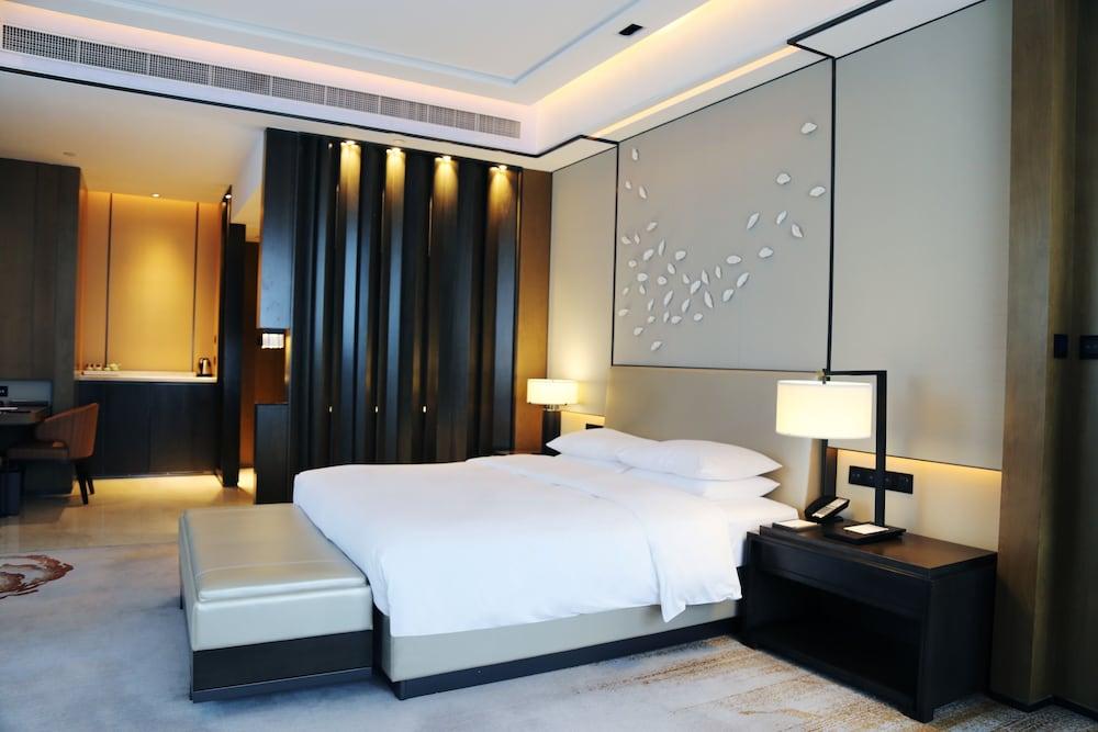 Hyatt Regency Fuzhou Cangshan