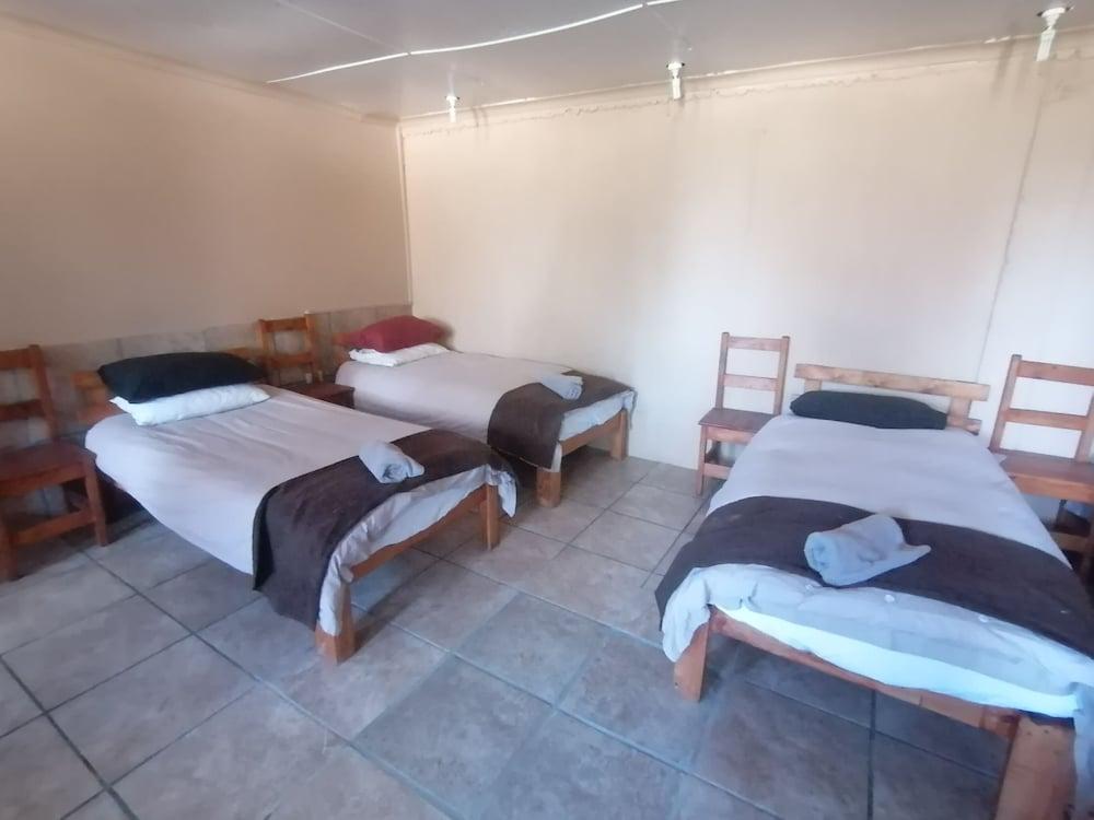 Ibis Place Guest House