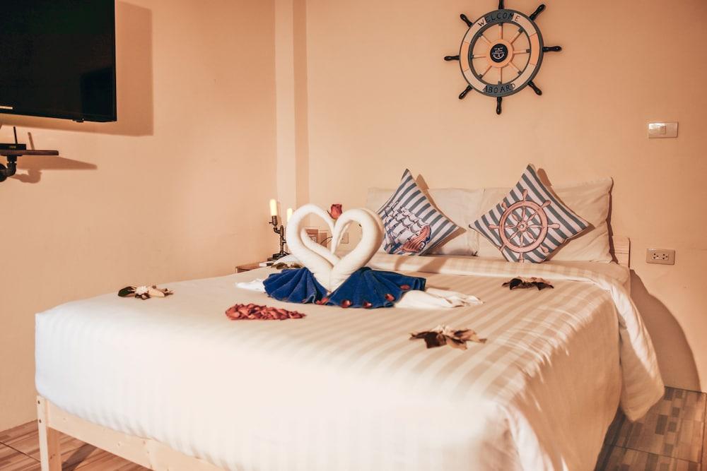 Namphung Phuket Boutique Resort