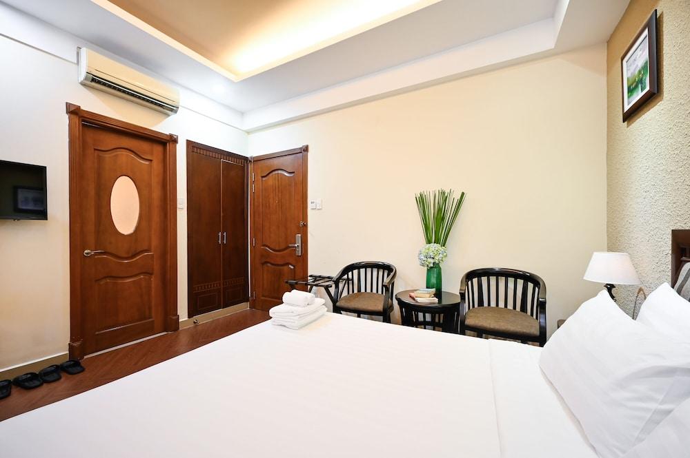 Nicecy Hotel - Bui Thi Xuan Street