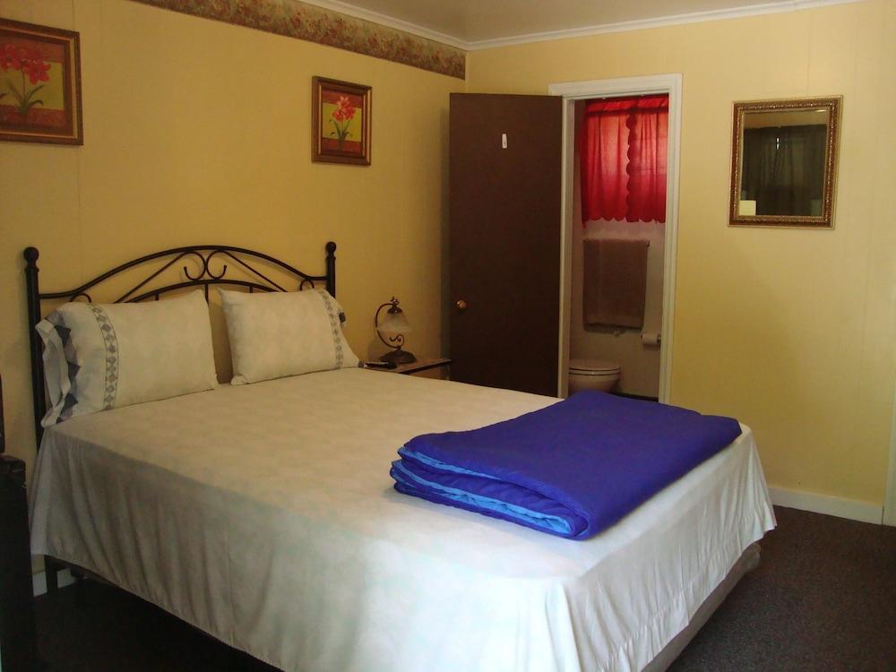 Paradise Resort and Cabins