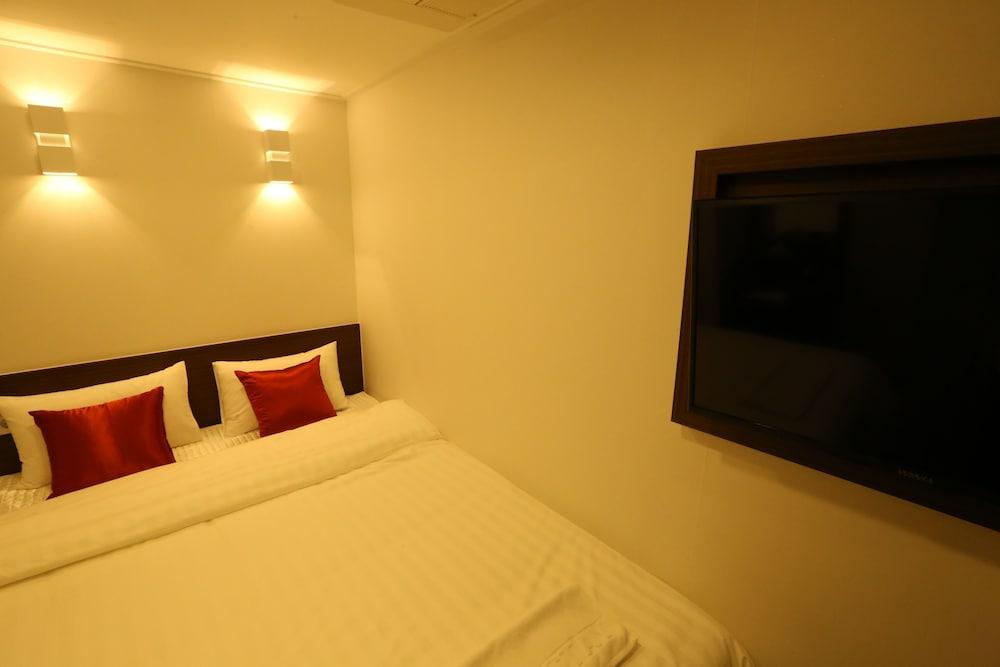 TRIPSTAY Myeongdong