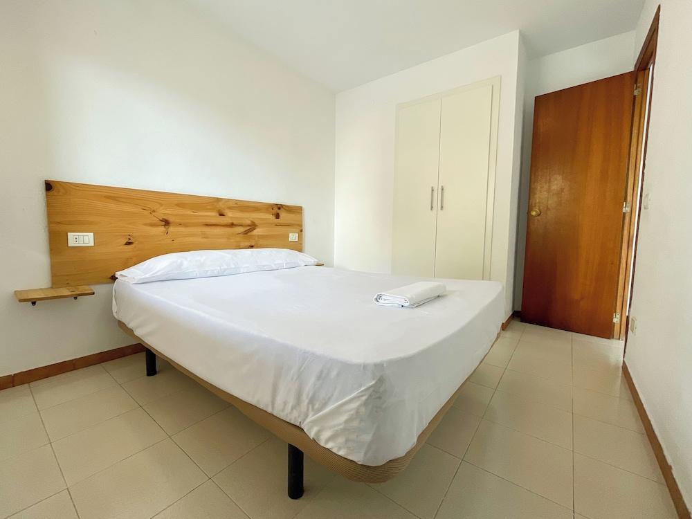 Apartamentos Bernat Pie de Playa 3000