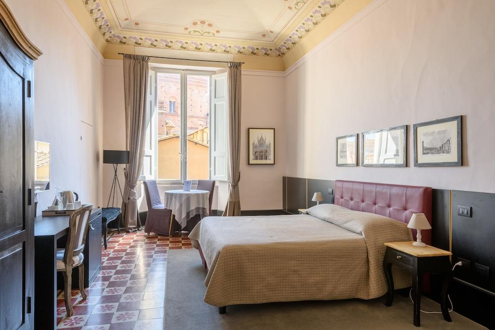 La Terrazza Sul Campo Rooming House