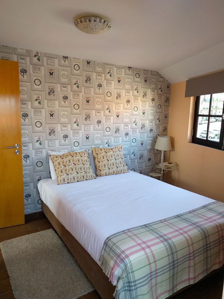 Belos Aires Apartments