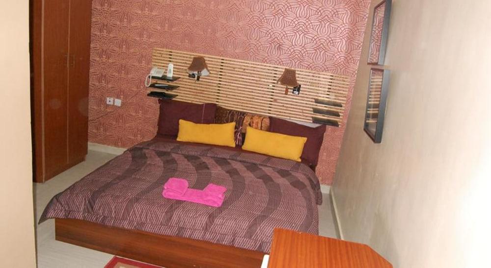 Encore Lagos Hotels & Suites