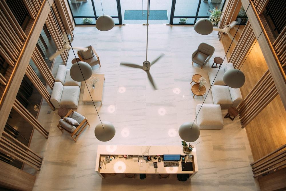 Mii Hotel Srinakarin